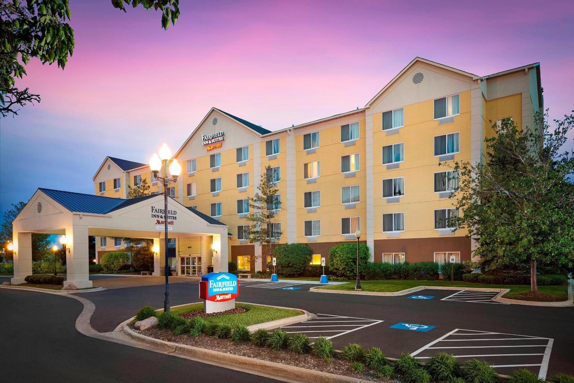 Fairfield Inn & Suites Chicago Midway Airport Bedford Park Екстер'єр фото